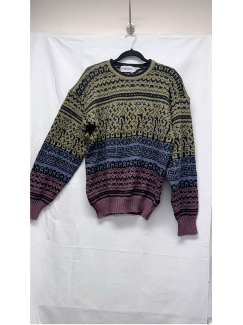 Men's vintage McGregor Crewneck Sweater Size M Green Purple Patterned Knit